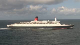 QE2s final transatlantic crossing in tandem with QM2 [upl. by Enitram]