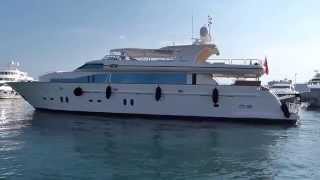 the US 5000000 Yacht Milisa VI  owned by Swiss real estate investor Ralf Klingler [upl. by Baoj]