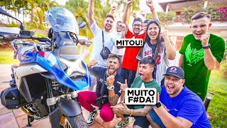 REAÇÃO DOS MEUS AMIGOS AO VER A MINHA MOTO NOVA BMW 1300 😱 [upl. by Irneh]