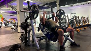 LH Schrägbankdrücken eng  Barbell incline Benchpress close gripnge [upl. by Ardnoyek712]