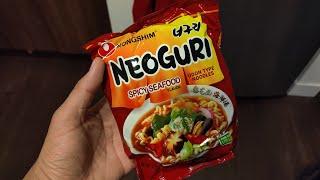 Nongshim Neoguri Spicy Seafood Udon Style Noodles Review  Not BadI also got a tripod LOL [upl. by Yank]