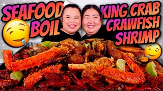 KING CRAB LEGS SEAFOOD BOIL  GIANT SHRIMP  CRAWFISH  MUSSELS  SNOW CRAB MUKBANG 먹방 EATING SHOW [upl. by Ehsrop]