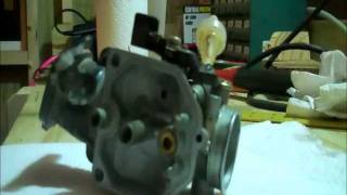 How to clean a carburetor in 15 minutes [upl. by Yelram]