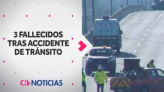 Tres fallecidos en accidente de tránsito Se habían bajado a empujar el vehículo en autopista [upl. by Anihpled]