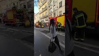 Lyon  pompiers en grève en pleine intervention 2024 10 23 [upl. by Selbbep]