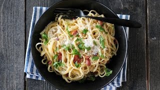 Spagetti Carbonara  Trines Mat [upl. by Bunker]