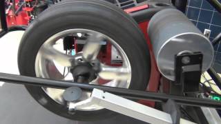 Road Force Touch Wheel Balancer  Chasing Weights [upl. by Naloc]