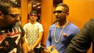 Yo yo honeySingh funny moment [upl. by Anzovin]