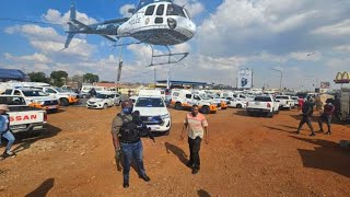 ClearWater Mall Jewellery Store RobberyMultiple Suspects seen exiting the the mall [upl. by Aserat]