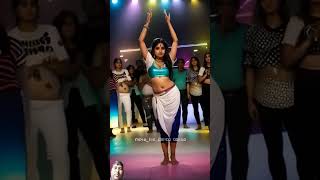 Valley dance shortvideo dance trendingshorts Rajuthereaction plzsubscribemychannel [upl. by Fisher]