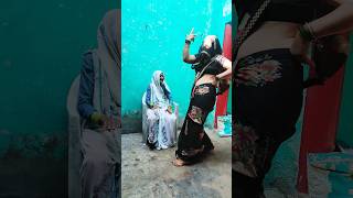 Kese karoon mummy gujaaradance ytshorts shortvideo viralvideo video dehatidance trending [upl. by Chien901]