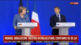 La Merkel e Sarkozy ridono di Berlusconi 231011 [upl. by Derreg161]