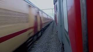 Ers Okha exp crossing saurashtra mail [upl. by Nylaf283]