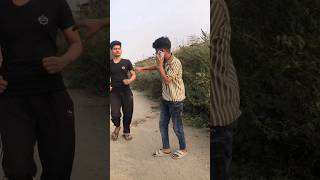 Daud laga raha hun bhai 💪🏼 explore comedy meme funny shortsmeme explorefeed shortfeet likers [upl. by Gaspar955]