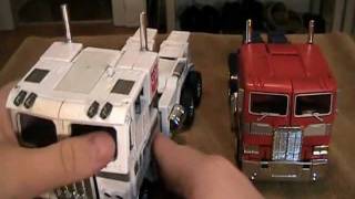 Transformers MP10 and MP01 Comparison Review [upl. by Peh285]