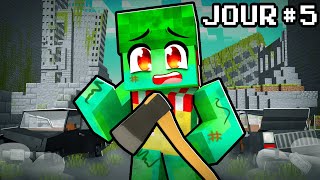 Survivre 7 JOURS dans une VILLE ABANDONNÉE sur Minecraft [upl. by Premer]