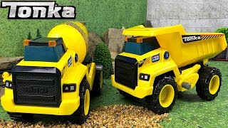 MAQUINAS DE CONSTRUCCION DE TONKA CAMION DE VOLTEO Y MEZCLADORA DE CEMENTO [upl. by Innes752]