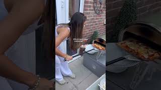 chefs kiss 👩🏽‍🍳🤌🏼 your sign to do a pizza making night 🍕❤️✨ shorts amberrozario vlog [upl. by Gen]