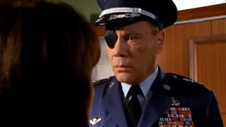 Lois makes a fool of the commander and he loves it  S1 E14  Malcolm In The Middle [upl. by Grossman]