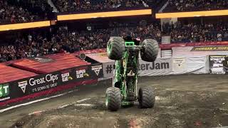 Grave Digger Freestyle monsterjam gravedigger freestyle shorts [upl. by Alegnad592]