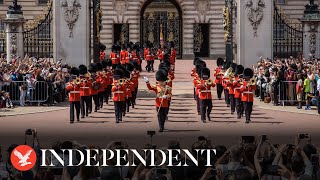 Live Royals joins parade outside Buckingham Palace celebrating French Entente anniversary [upl. by Diet900]