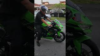 Kawasaki ZX25R exhaust sound with a slip on exhaust Kawasaki ZX25R 4Cylinder [upl. by Gerge]