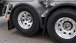 Scanias disengageable tandem axle – how it works [upl. by Ginsberg448]