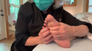 Self Treatment for Hammer Toe and Metatarsalgia [upl. by Tabbitha]