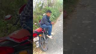 Gadi ka pichla Tayar 🛞 chahe kitna tej dor le 😂🔥  funnycomedyloltrendingarwazshorts [upl. by Aiuqenehs787]