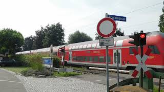 Bahnübergang Allensbach Brunengasse  EBÜT80 [upl. by Enirhtac829]