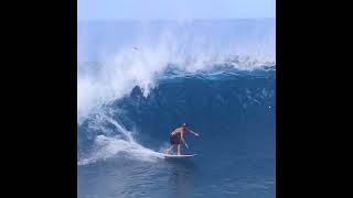 Makana Pang Pipeline surfing pipeline hawaii northshore pipemasters bigwaves waves surf [upl. by Yenitsed]