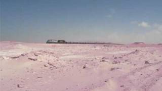 ensch  Erzzug in der Wüste bei Nouadhibou  Mauretanien [upl. by Eisen]