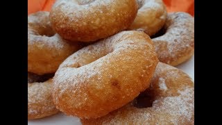 بيني إسفنجي بدون دلك أو مجهود و بدون بيض recette beignet facile [upl. by Ahtennek]