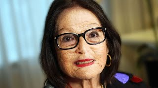 „Das geheime Leben und das traurige Ende von Nana Mouskouri“ – 60 Jahre wertvolle Karriere [upl. by Keverne]