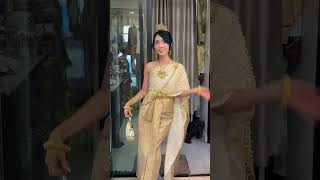 Korean Girl Gets A THAI Princess Makeover thailand bangkok travelvlog makeover er [upl. by Agem]