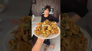 The Best Pakora You Will Ever Eat food indiancuisine foodvideos indianstreetfood [upl. by Kandy]