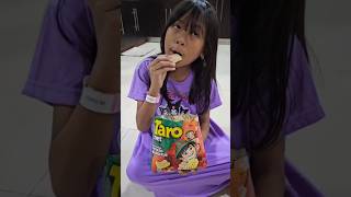 Salah faham Taro snack  funnyvideo comedy [upl. by Artenal726]