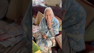 Oma Edith meldet sich nach ihrem Schlaganfall wieder ❤️ patient oma gesundheit glücklich [upl. by Cyrano]