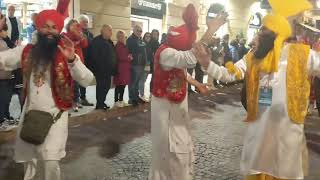 Agrigento la Fiaccolata dellAmicizia per il Mandorlo in Fiore 2024 [upl. by Ear]