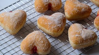 DONUTS RELLENOS DE FRAMBUESA RECETA SAN VALENTÍN  Dagny Bakes 👩‍🍳 [upl. by Mannuela]