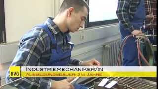 Ausbildung bei der BVG [upl. by Aivilys]