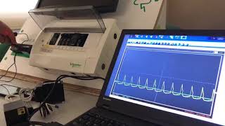 Prueba de Supresor de Picos Schneider Electric [upl. by Sandon]