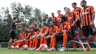 Съемка командного фото Шахтера сезона 201516  Shakhtars team photo 201516 [upl. by Pearson144]