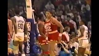 Ralph Sampson Vs Akeem Olajuwon [upl. by Anayek]