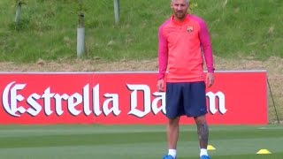 Messi continúa con el Barcelona la pretemporada en Inglaterra [upl. by Janet376]