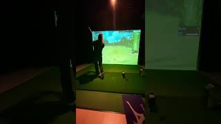 Approach shot using the Skytrak launch monitor and E6 connect golf simulator skytrakgolf shorts [upl. by Odlanar945]