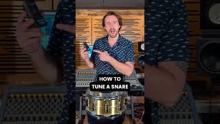 How to tune a snare with and without a TuneBot [upl. by Padgett]