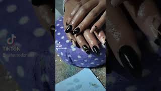 Uñas negras sencillasuñassencillas nailsar uñasacrilicas modamujer uñascorazon [upl. by Strang]