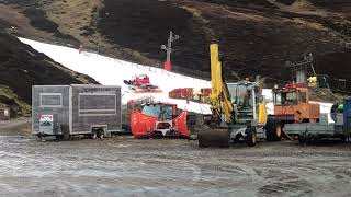 Glenshee ski centre snowcat [upl. by Carilyn]