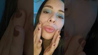 asmr 10 beijinhos molhados 💦💋 [upl. by Ahsinuq]